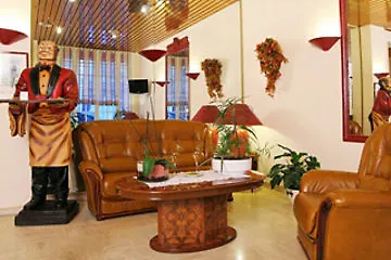 فندق Elysees Parc Monceau باريس